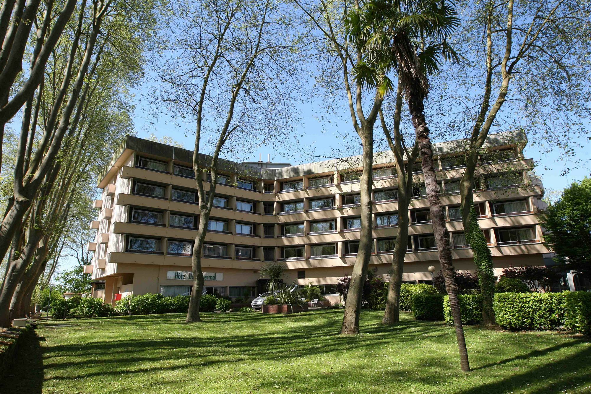Dax Hotel Exterior photo